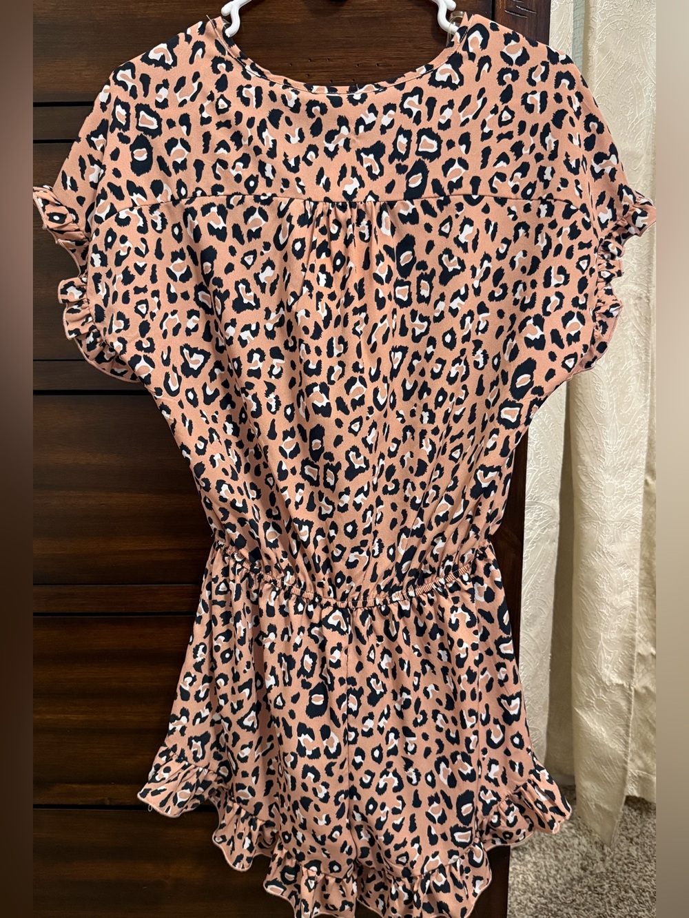 Umgee NWT Pink Leopard Print V-Neck Romper - Picture 5 of 5